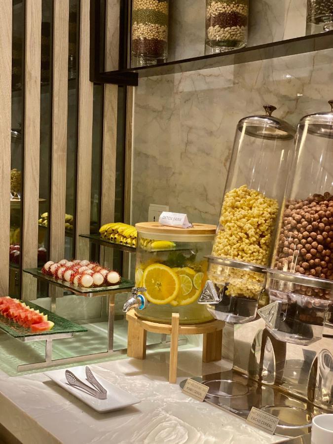 Edoya Hotel Ben Thanh Ho Chi Minh-stad Buitenkant foto
