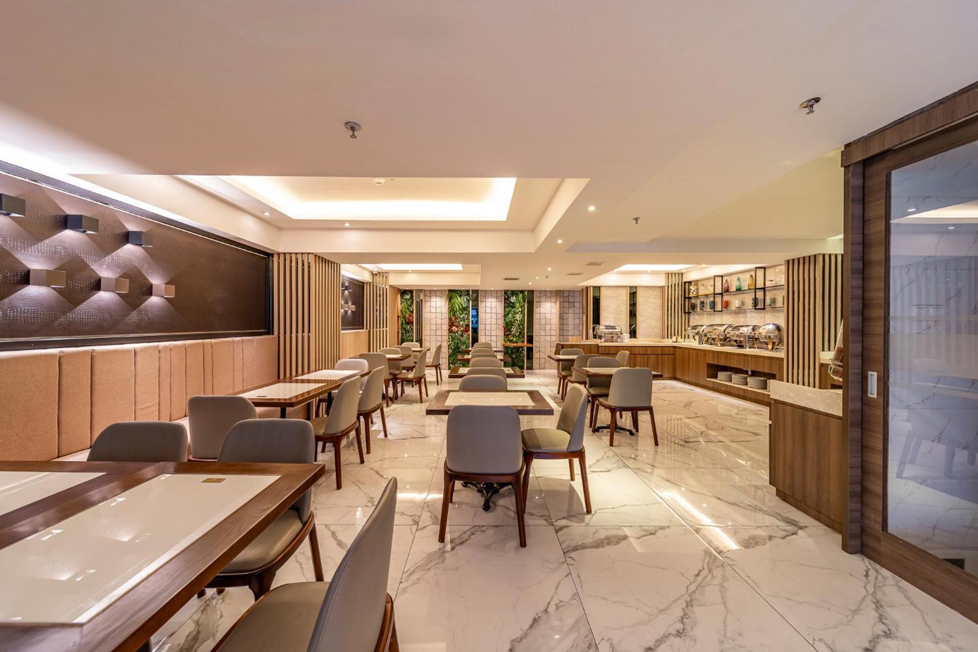 Edoya Hotel Ben Thanh Ho Chi Minh-stad Buitenkant foto