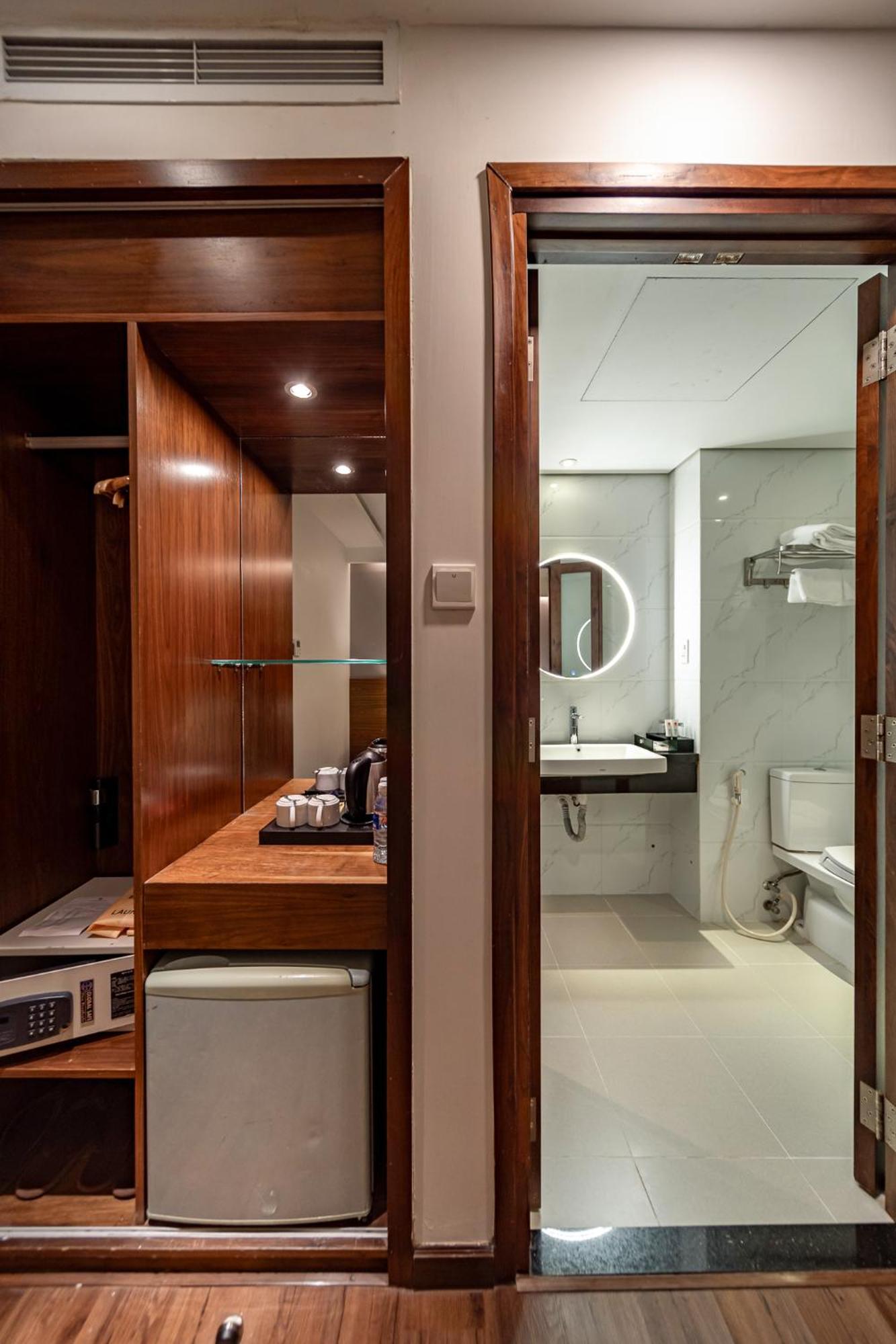 Edoya Hotel Ben Thanh Ho Chi Minh-stad Buitenkant foto